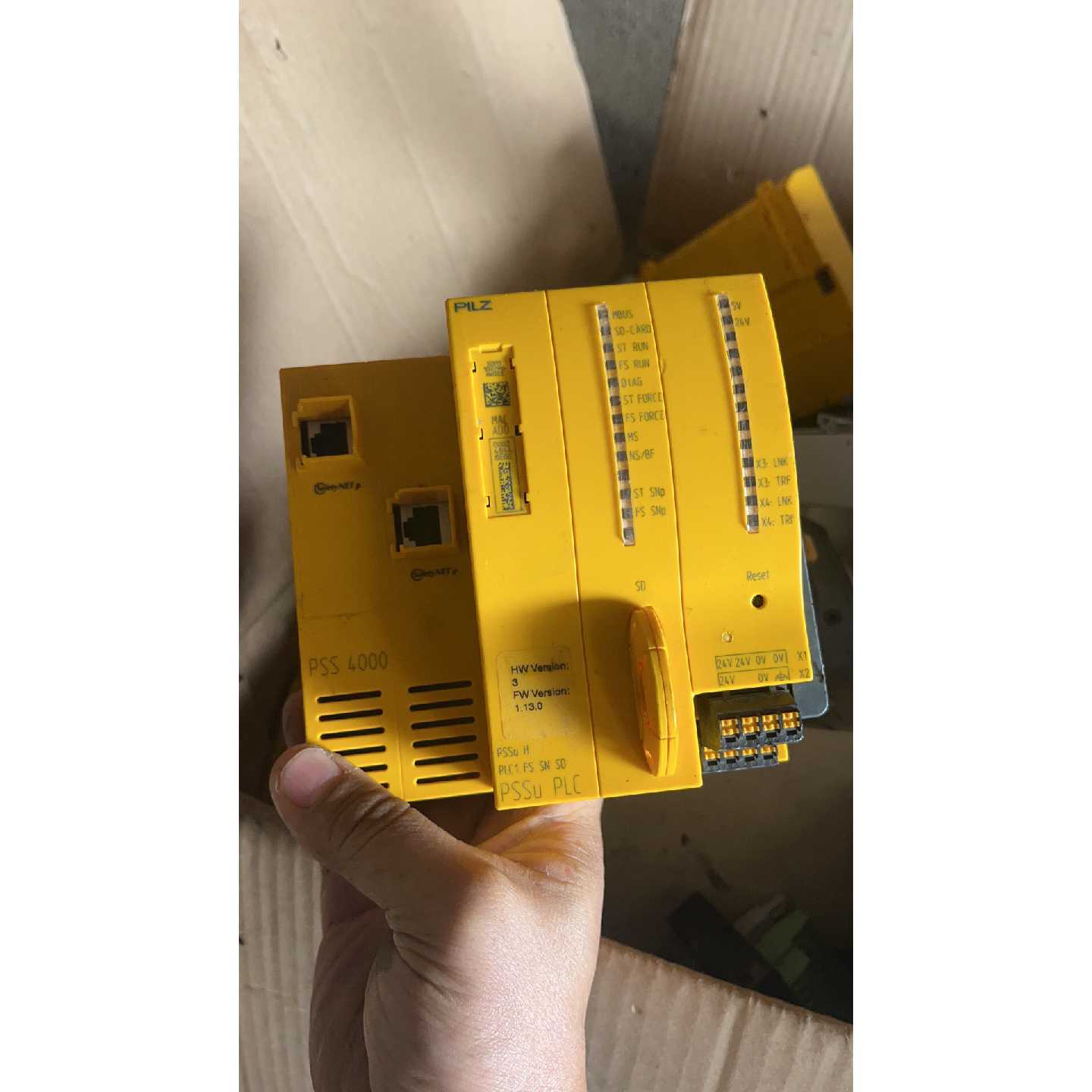 议价-312085 皮尔磁继电器接近开关传感器。皮尔磁安全模块。德