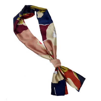 春秋法式复古搭配衬衫酒红色丝巾