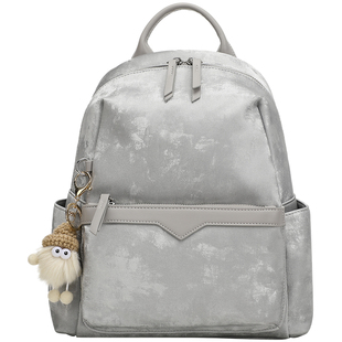 通勤百搭女双肩包小众不撞款女士上班小背包设计感大容量皮质书包