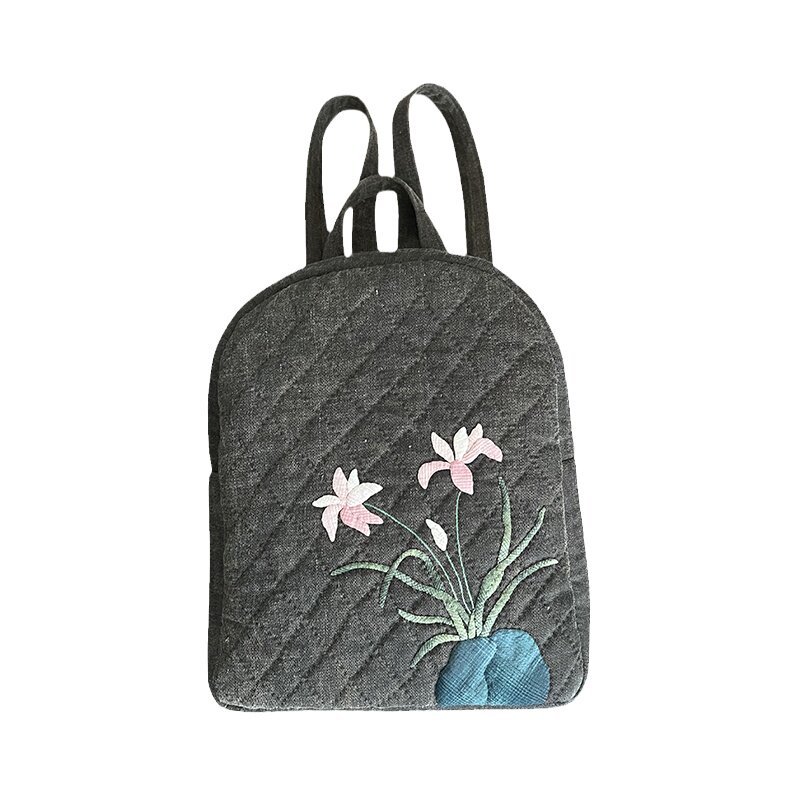 旅行女款复古贴布绣双肩包新品