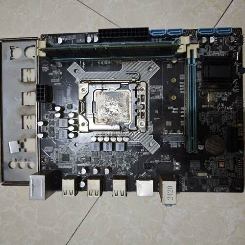 议价X79主板  e5 2420 6核心12线程处理器。维修