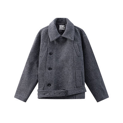 COLN双层门襟多领型短款羊毛大衣是那种不管从里还是外都觉到重量