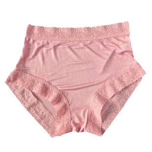 出口高档桑蚕丝真丝内裤女 透气舒适蕾丝包臀无痕平角内裤