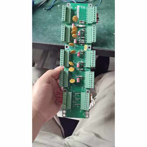 溢价-禾望变流柜防雷板HWA1K5L21接口齐全