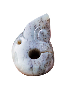 玉猪龙挂件黄白河磨玉籽料