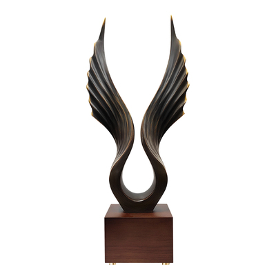 黄铜大鹏展翅客厅摆件办公室轻奢感风水高端大气上档次领导桌面