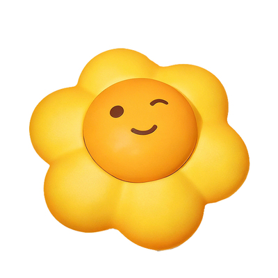 三与叁山 太阳花慕斯蛋糕6.5英寸生日蛋糕调皮表情同城配送小时达