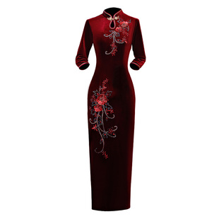 金丝绒红色旗袍连衣裙春秋季2025年新款妈妈装长款镶钻婚宴晚礼服