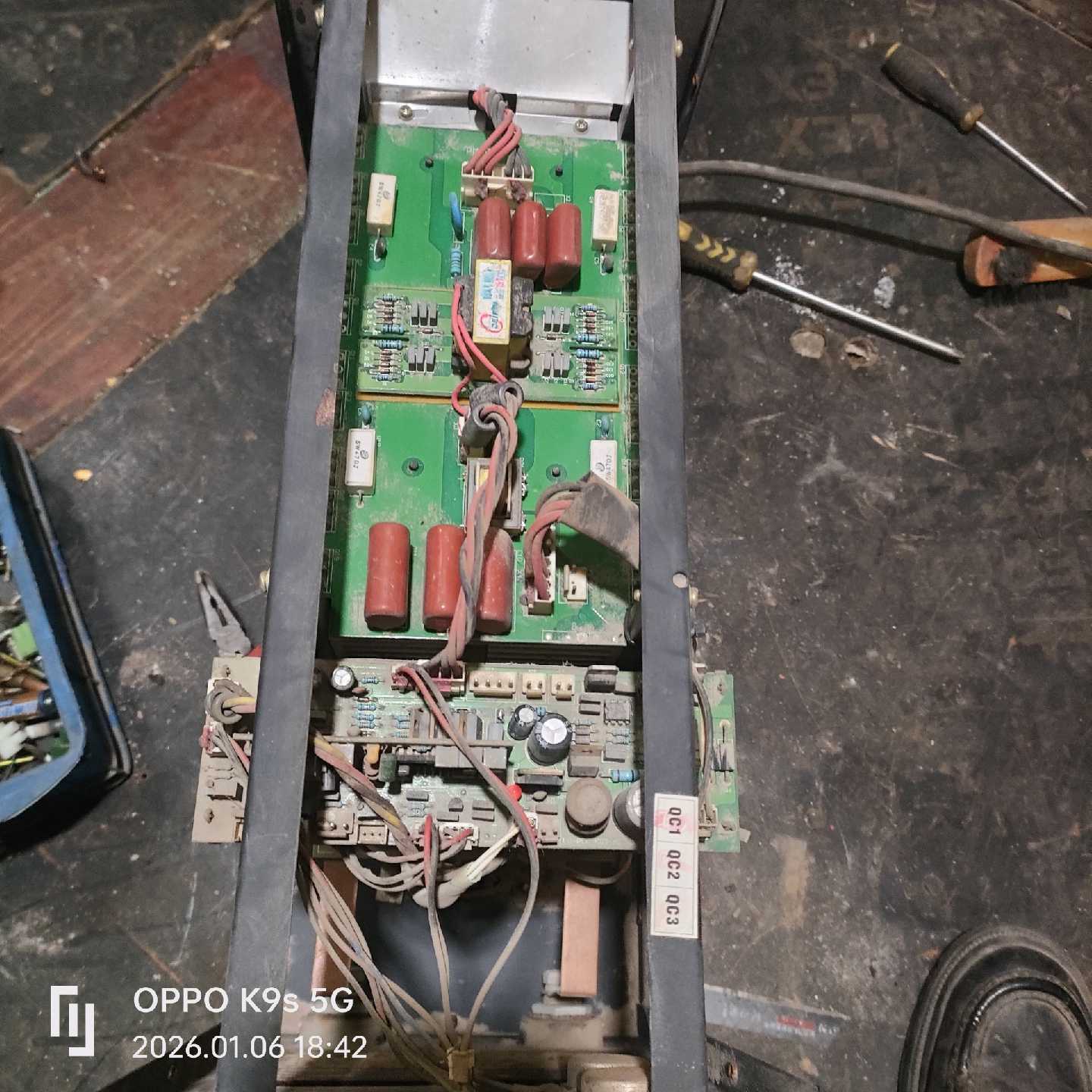 议价二手闲置物品颐顿EDON ZX7-315T电，三相两相通