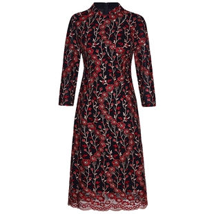 马天奴女装春秋新款黑底红色小立领刺绣连衣裙子收腰气质时尚女装