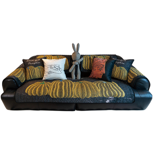 现代黑金轻奢艺术南瓜沙发垫四季通用加厚防滑坐垫套巾贵妃可定制