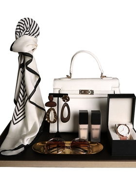 初舍印象装饰摆件简约现代衣帽间