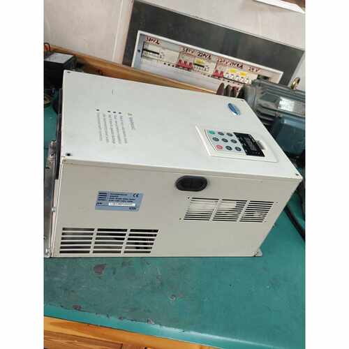 议价蓝海华腾变频器22kw380vV5H4T22GA维修