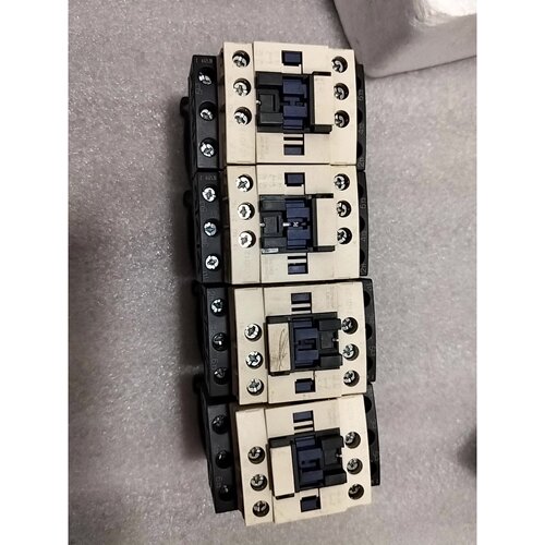 议价施耐德LC1D12C220M7维修