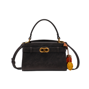 Disney/迪士尼秋冬新款米奇黑巧凯丽包简约时尚女士单肩斜挎包