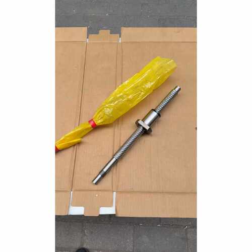 询价下单全新2525滚丝杆，总长415mm，有效行程230mm，螺母