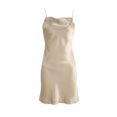 高级感缎面法式度假荡领吊带裙