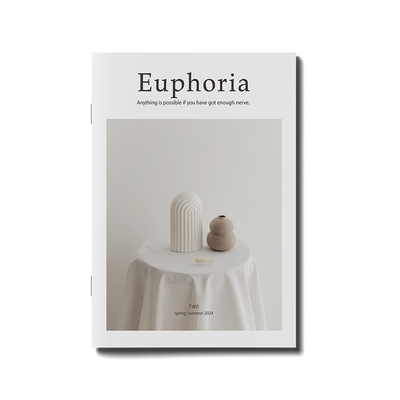 ins风简约英文杂志拍摄背景