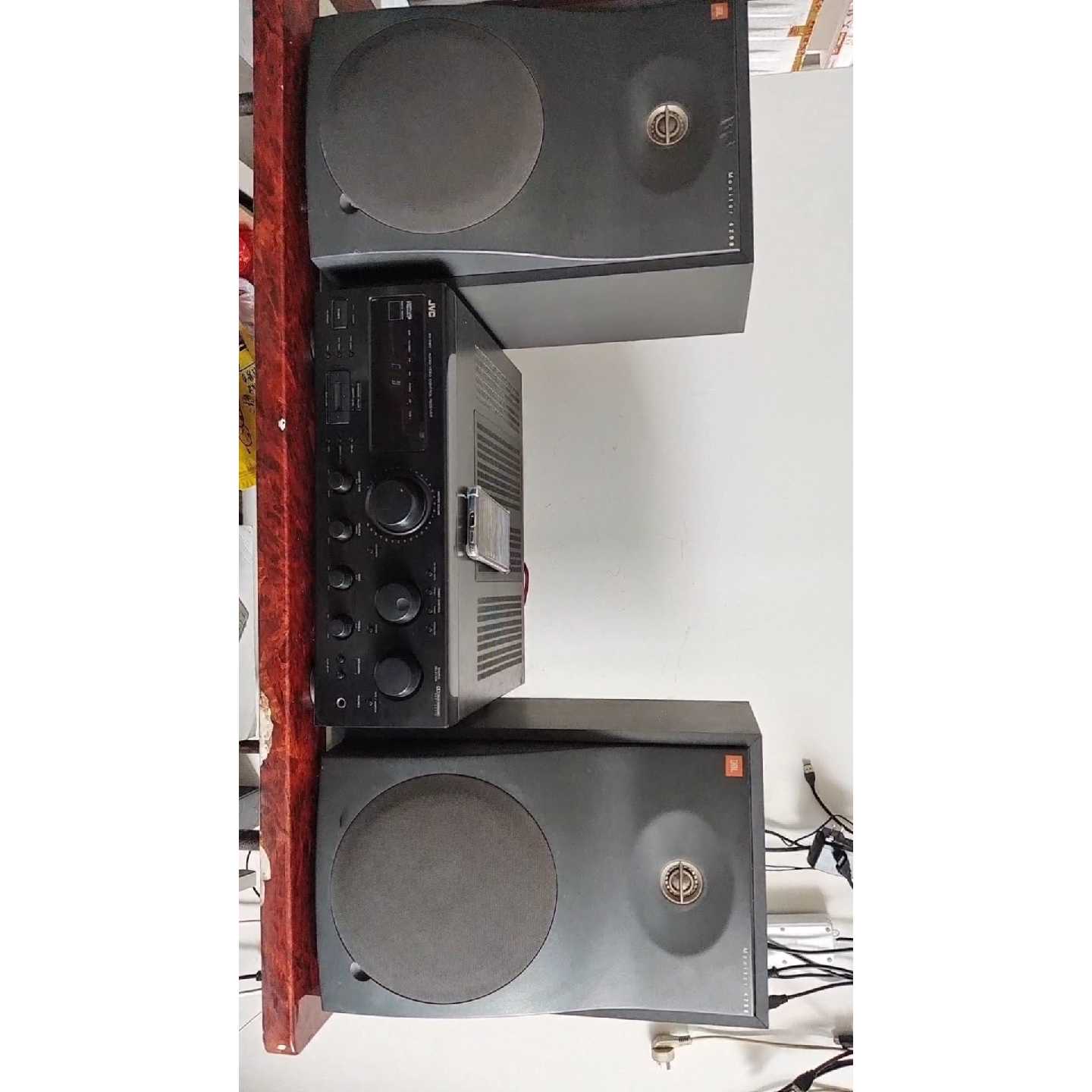 原装进口JBL 4208监听书架音箱 成色如图.无修正常使用