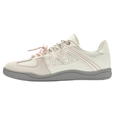 乔丹粉色芭蕾风德训鞋女网面透气