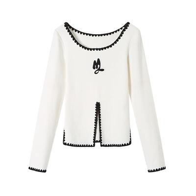 ANDREAMARTIN贝绣开叉打底衫