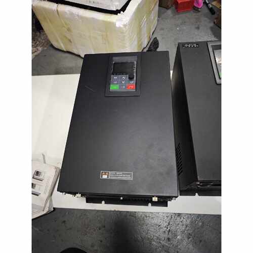 询价-中誉东莲DL200-4T-030G/037P变频器，380V