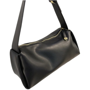 黑色女王正品宽肩带斜挎包2025新款潮大容量单肩手提腋下软皮女包