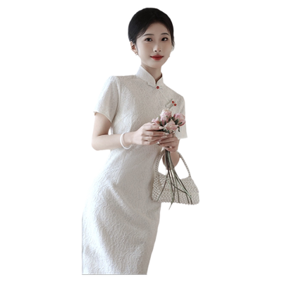 白色订婚旗袍年轻款少女日常可穿