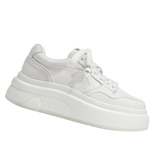 德赛秋冬真皮增高小白鞋女厚底显瘦珍珠鞋带休闲板鞋舒适百搭女鞋