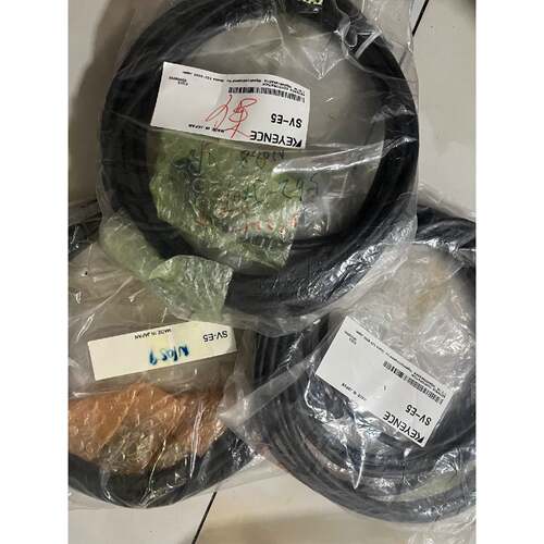 询价-基恩士连接线SV-E5(3条)，SV-E10(1条)，未