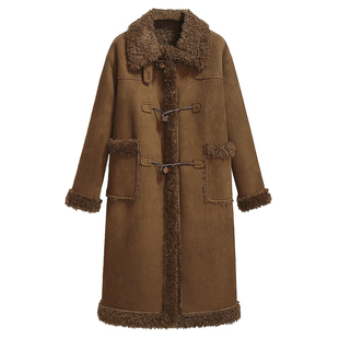 超火棕色羊羔绒皮毛一体长款牛角扣外套女加绒加厚2025冬装新夹克