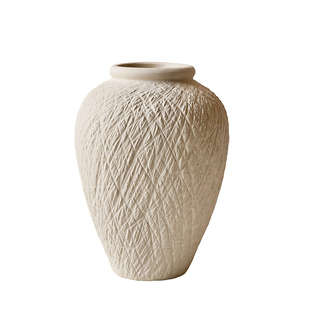 景德镇侘寂风白陶瓷花瓶手工雕刻复古宋式客厅插花高级感陶罐禅意