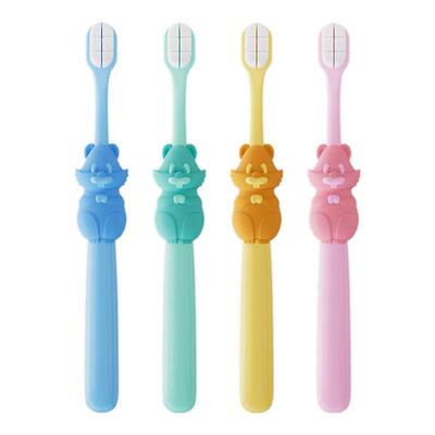 儿童软毛牙刷卡通小松鼠造型