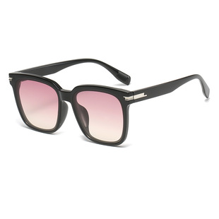 太阳镜2023新款女高级感防紫外线gm同款尼龙偏光太阳镜男UV400UVA