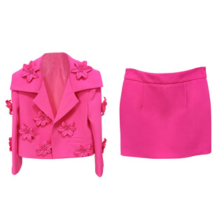 2025新款欧美明星荧光玫红粉重工立体花朵西装短外套半裙两件套女