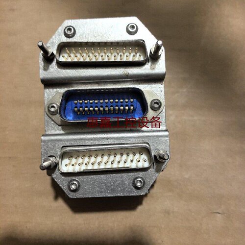 三合一工业级Dsub接口转接盒上下是DB25针口中间是