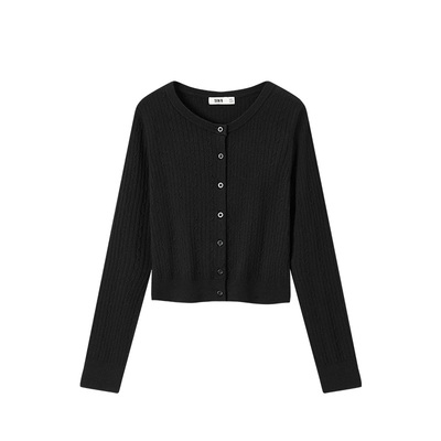 森马圆领修身绞花短款针织开衫女