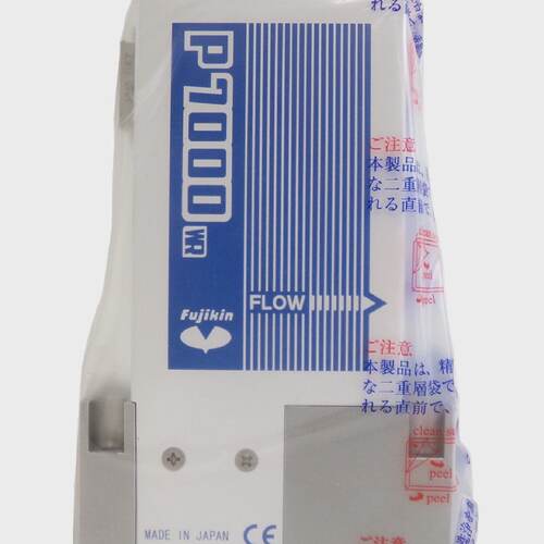 Fujikin FCSP7002W-4WS1-F122B-A3 Flow Control System P7000 WR