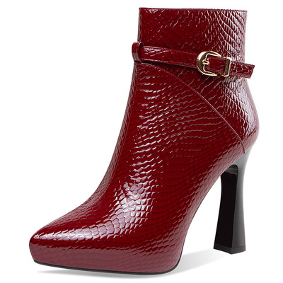 防水台秋冬季漆皮加绒尖头女鞋