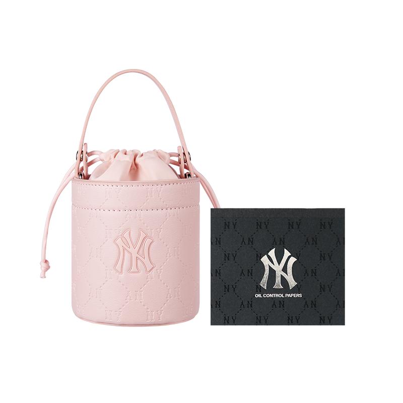 【送挂饰链】MLB新品包包老花化妆/美容工具