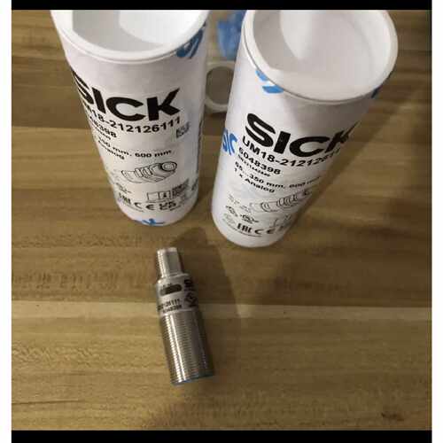 议价6048398 UM18-212126111 德国SICK全新原装正品 实物拍摄！