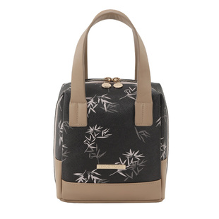 外出手提化妆包女大容量2025新款便携式分区收纳化妆刷袋旅行立式