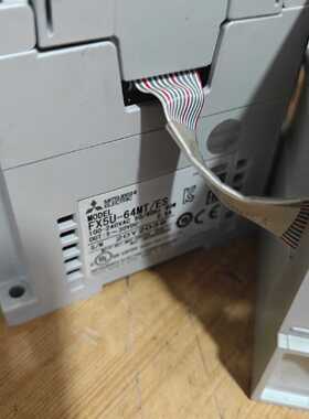 PLC FX5U-64MT/ES，件，成色还可以—议价
