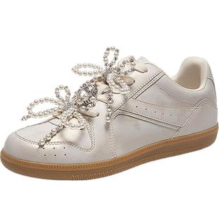 MIO米奥女鞋2025春季芭蕾风德训鞋珍珠装饰优雅舒适休闲运动板鞋