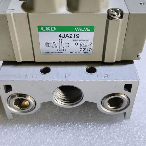 正品CKD电磁阀4JA219架4中