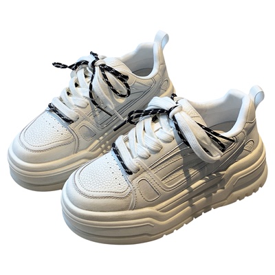 真皮系带增高厚底休闲板鞋