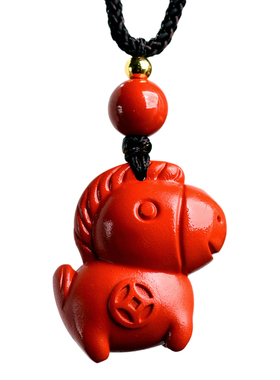 朱砂马上有钱生肖马吊坠包挂钥匙扣挂饰红色本命年小马手机挂件女