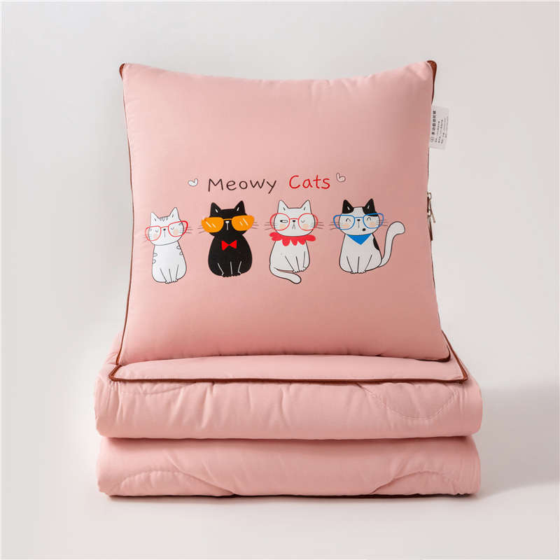 汽车抱枕被子两用卡通客厅沙发靠垫可爱宿舍办公室午休空调毯四季