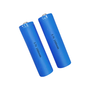 雷公王CR-3.7V1500mAh喊话器专用锂电池1500毫安电源专业充电池