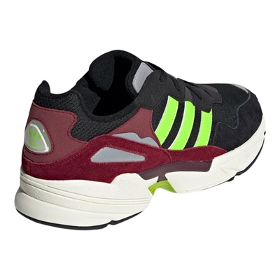 adidas系列男女ee3682运动休闲鞋